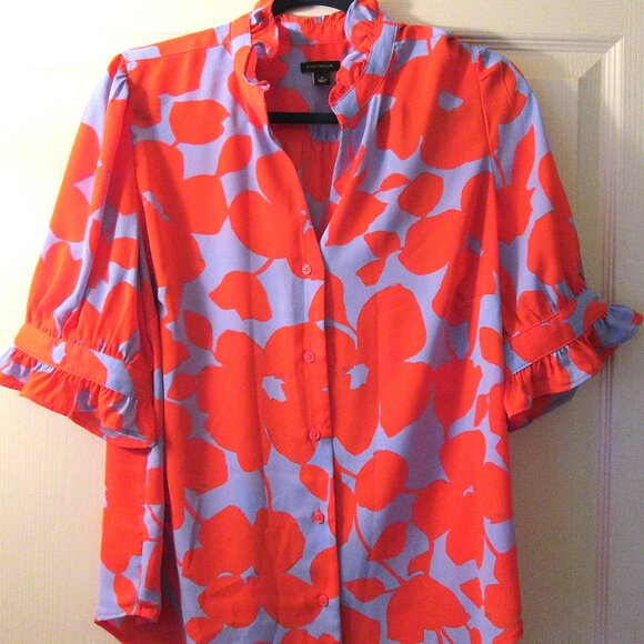 ANN TAYLOR RUFFLE NECK BUTTON BLOUSE SIZE MEDIUM LAVENDAR/POPPY - Picture 1 of 3